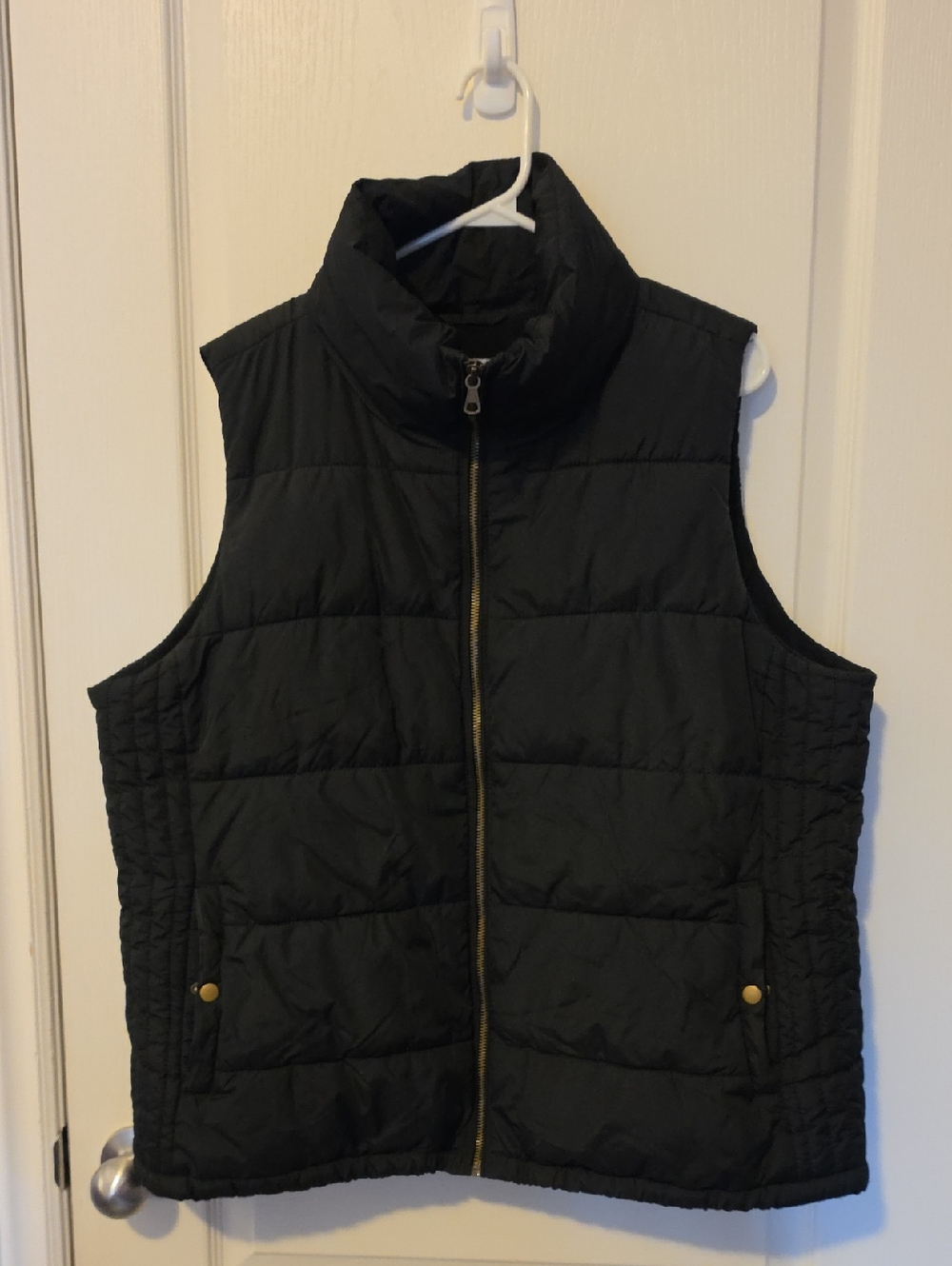 Old Navy Black Quilted Puffer Vest